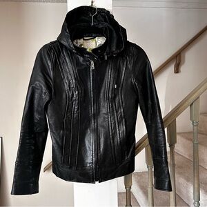 Soia & Kyo Hooded Black Leather Zip Motorcycle Jacket Women's Size X Small